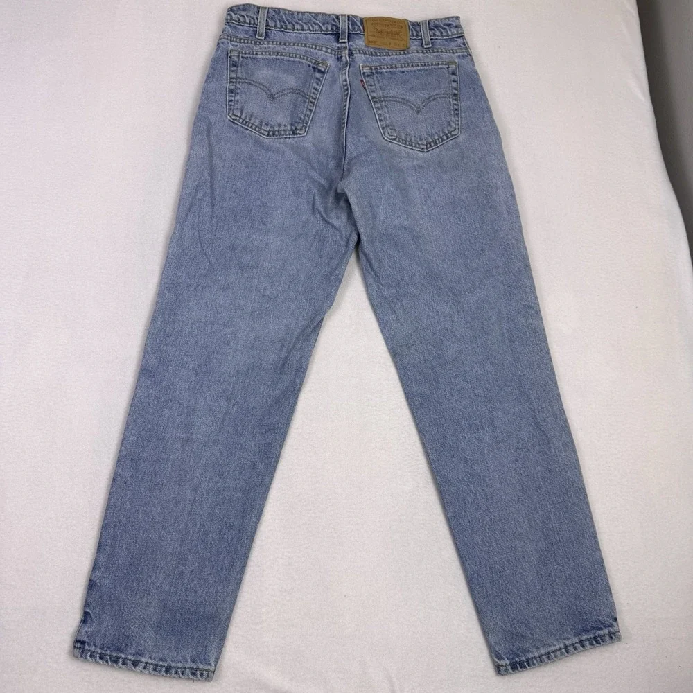 Levis accents 90s